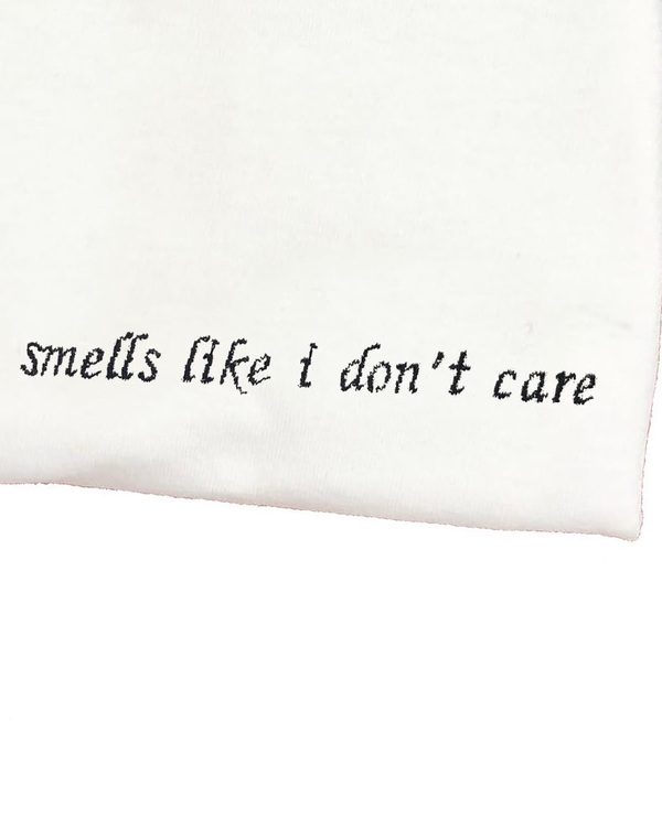 Unisex House of 950 smells like i don't care tee shirt Unisex House of 950 smells like i don't care tee shirt