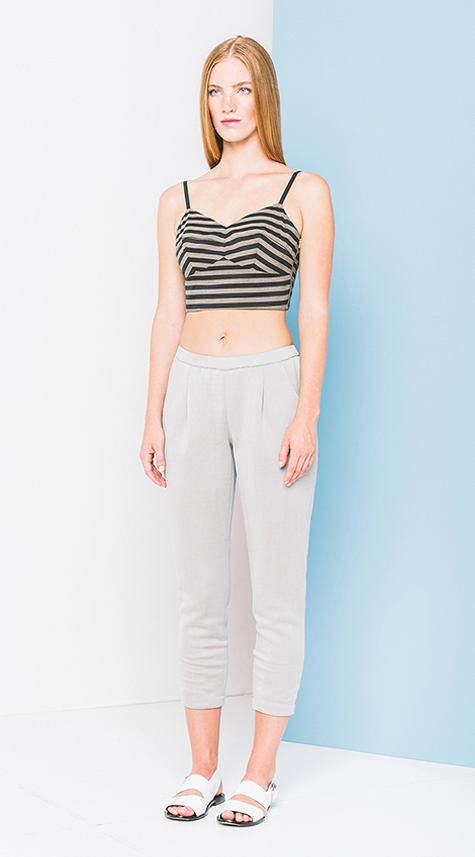 Obakki Cropped Pant with Elastic Waistband Obakki Cropped Pant with Elastic Waistband