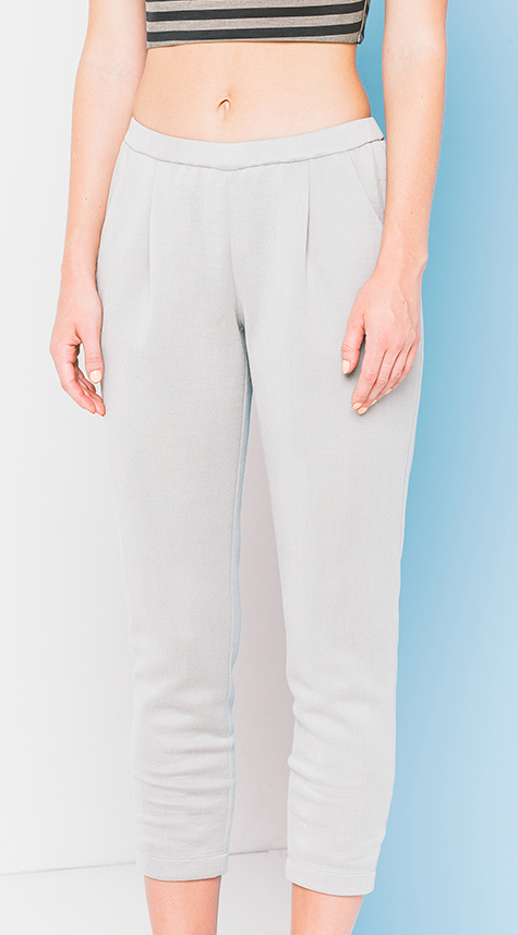 Obakki Cropped Pant with Elastic Waistband Obakki Cropped Pant with Elastic Waistband