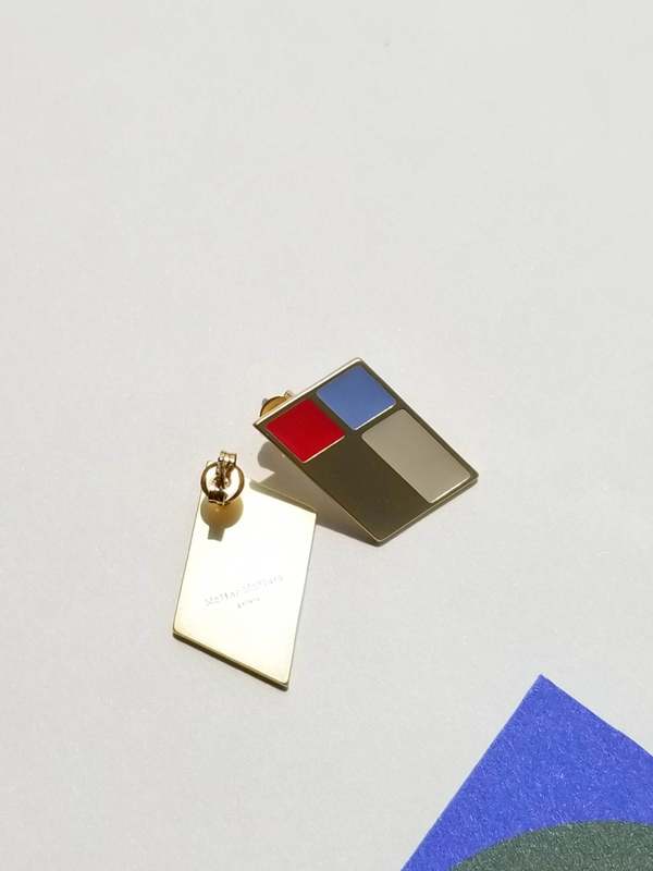 MATTER MATTERS Earrings MATTER MATTERS Earrings