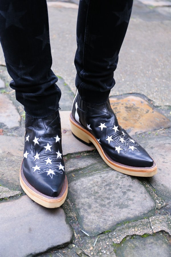 TAKAHIROMIYASHITA The Soloist. Star Stretch Slim Slit Knee Denim