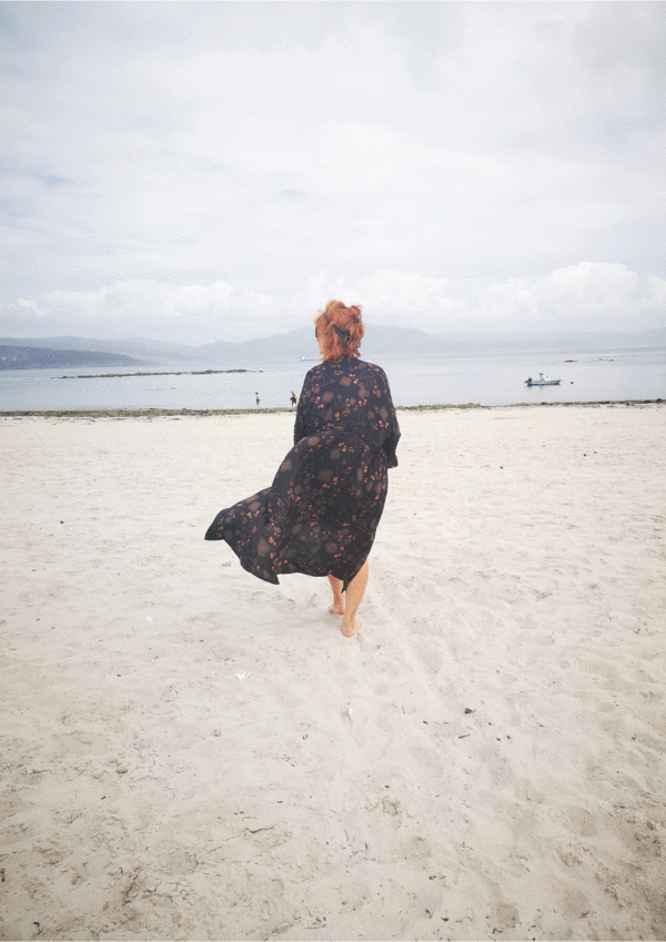 Berenik RAYON LONG SUMMER DRESS/COAT - printed black/rust Berenik RAYON LONG SUMMER DRESS/COAT - printed black/rust