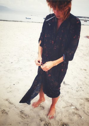 Berenik RAYON LONG SUMMER DRESS/COAT - printed black/rust Berenik RAYON LONG SUMMER DRESS/COAT - printed black/rust