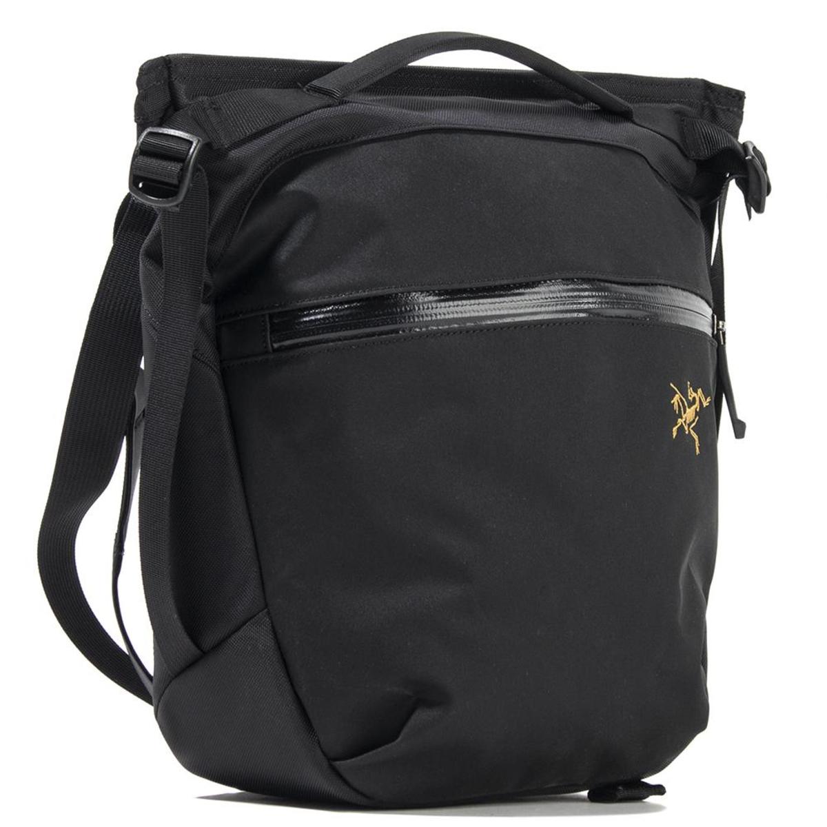 Arc'teryx Arro 8 Shoulder Bag / Black | Garmentory