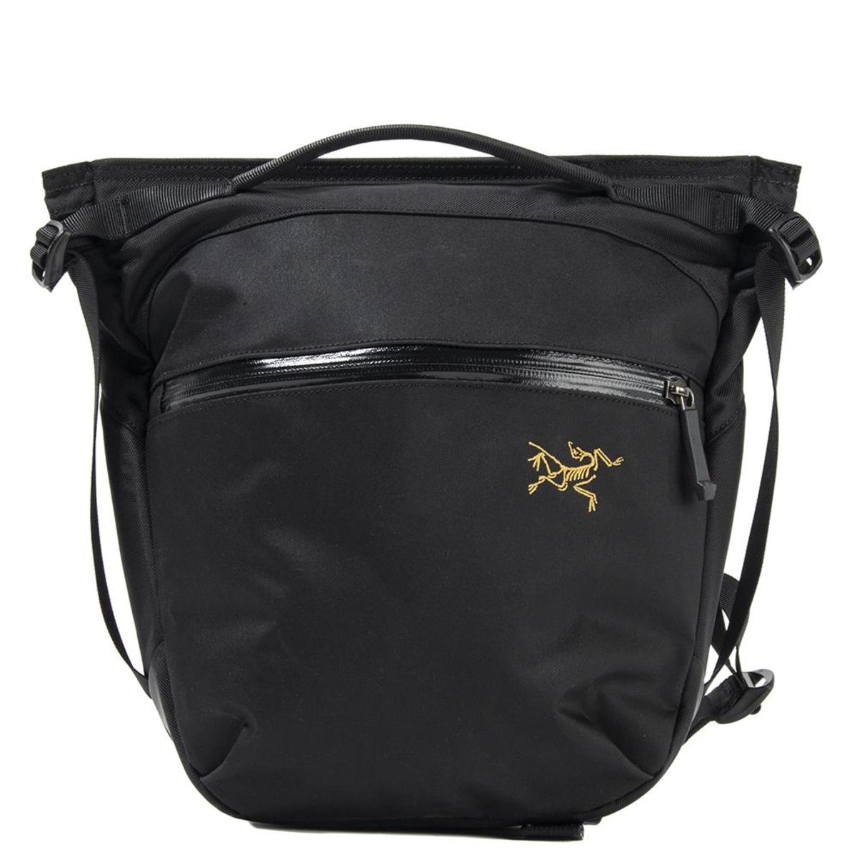 ARC'TERYX ARRO 8 SHOULDER BAG ブラック Arc'teryx Arro 8 Shoulder Bag / Black | Garmentory