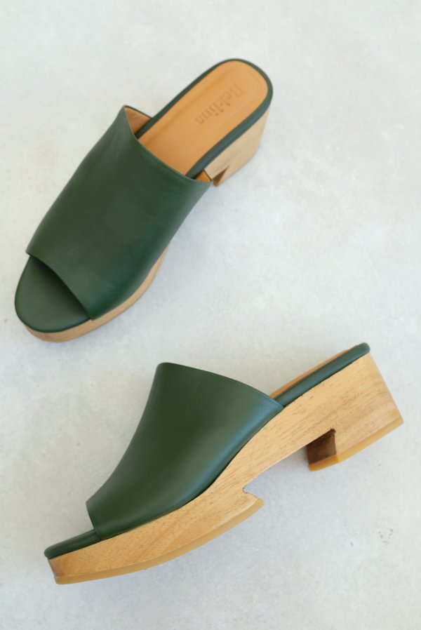 Beklina Tétouan Clog - dark biophilia Beklina Tétouan Clog - dark biophilia
