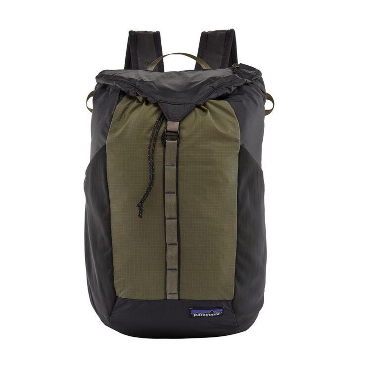 patagonia lightweight black hole backpack 26l is it foldable Hole Pack Worn Wear this pack offers ample space for your laptop Patagonia Refugio 26L Pack Black
