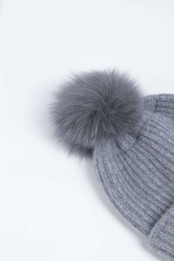 Yves Salomon Wool/Cashmere Hat w/Fox Pom Yves Salomon - Fuchsia wool and cashmere hat with fox fur  main image 3