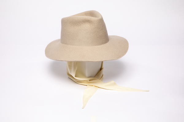 Clyde Short Brim Pinch Hat W. Neck Shade Clyde Short Brim Pinch Hat W. Neck Shade