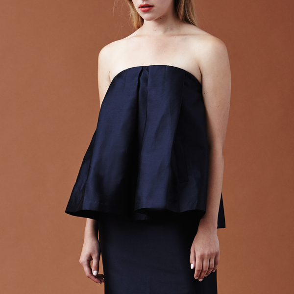 Nikki Chasin Flora Strapless Top - Navy Nikki Chasin Flora Strapless Top - Navy