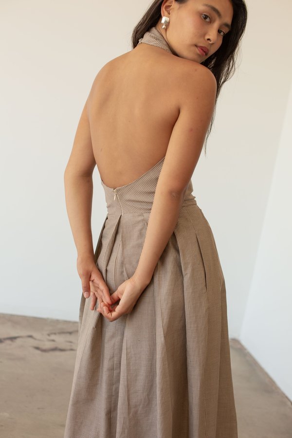halter evening maxi dress Isaac Mizrahi Women's Pailette Halter Dress