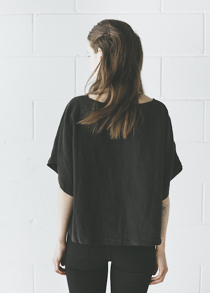 Black Crane - Linen Square Top in Black Black Crane - Linen Square Top in Black