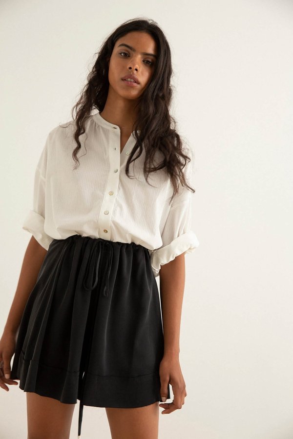 BEFORE MARCH Pepper Shorts - Black