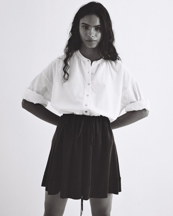 BEFORE MARCH Pepper Shorts - Black