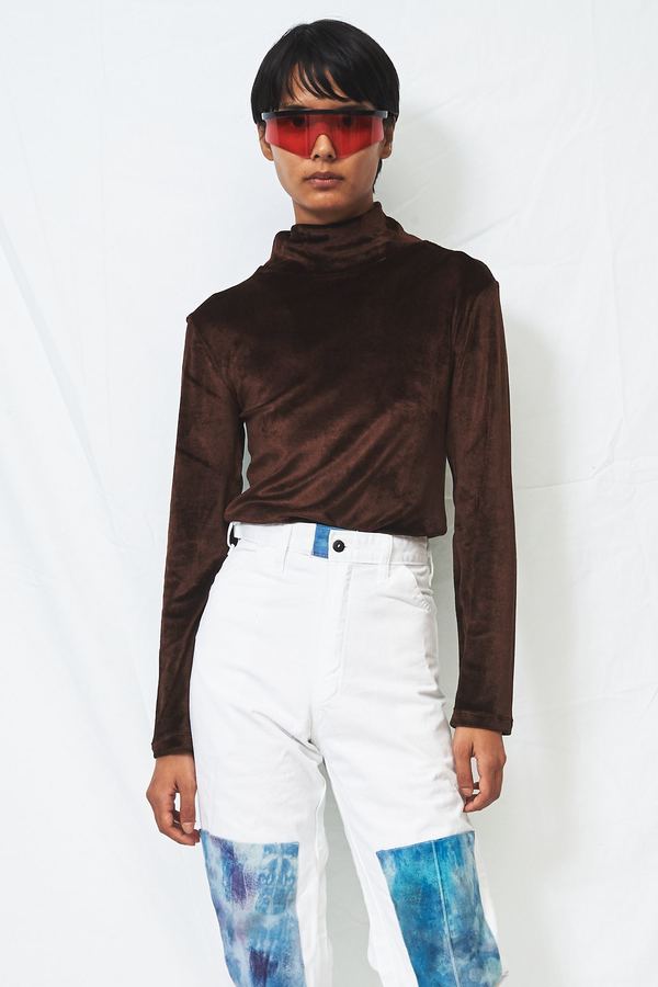 Baserange Shiny Velour Duo Turtleneck - Brown Baserange Shiny Velour Duo Turtleneck - Brown
