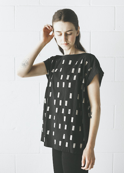 Uzi - Tunic in Black Disko Uzi - Tunic in Black Disko