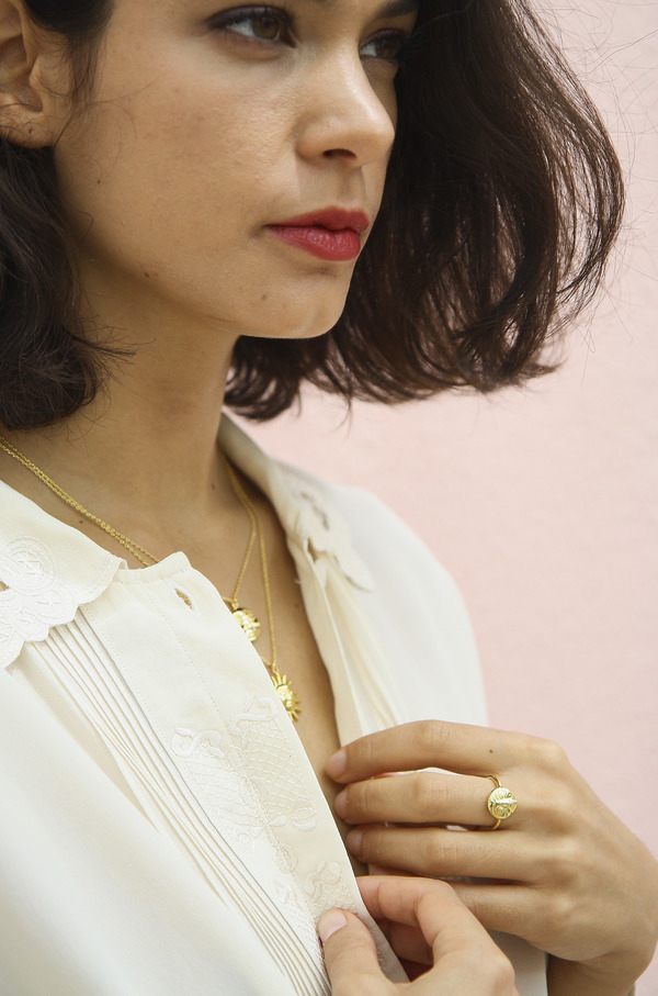 Eyland Phoebe moon ring - gold Eyland Phoebe moon ring - gold