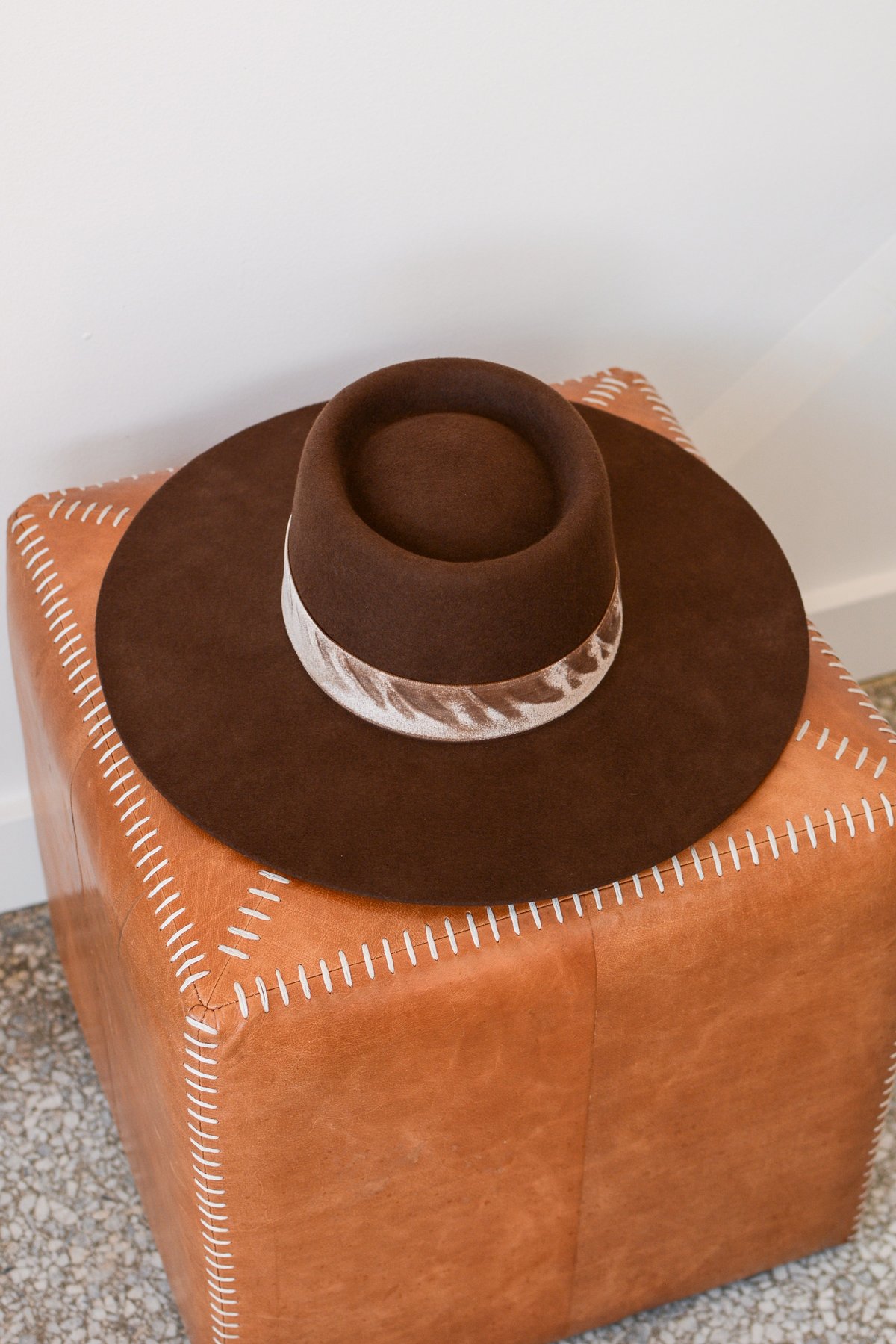 Lack of color Juno brown boater NWT Rare Lack of Color Juno Boater Hat w/velvet trim main image 3