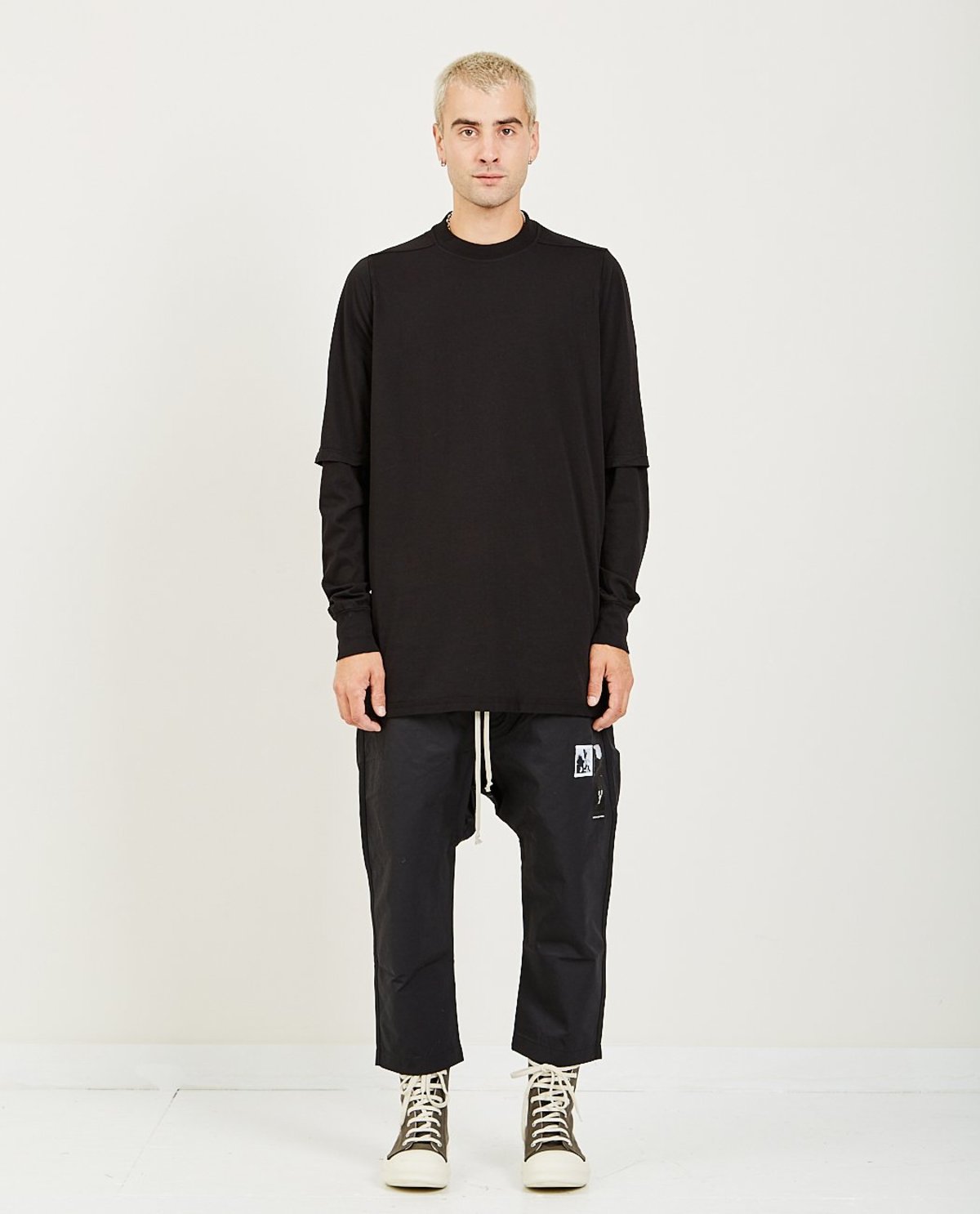 Rick Owens HUSTLER LONG SLEEVE TEE - BLACK | Garmentory