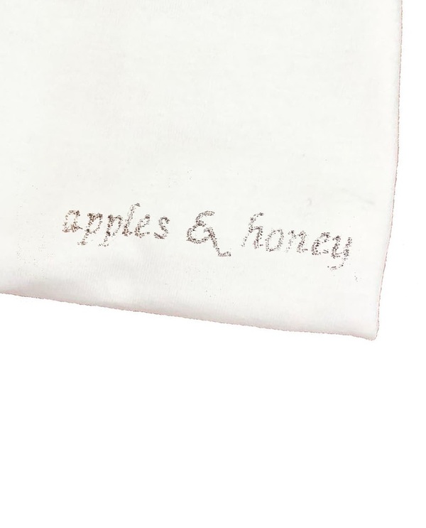 Unisex House of 950 apples & honey tee shirt Unisex House of 950 apples & honey tee shirt