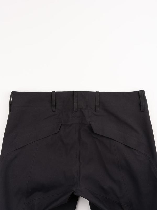 VEILANCE Indisce Pant - Black | Garmentory
