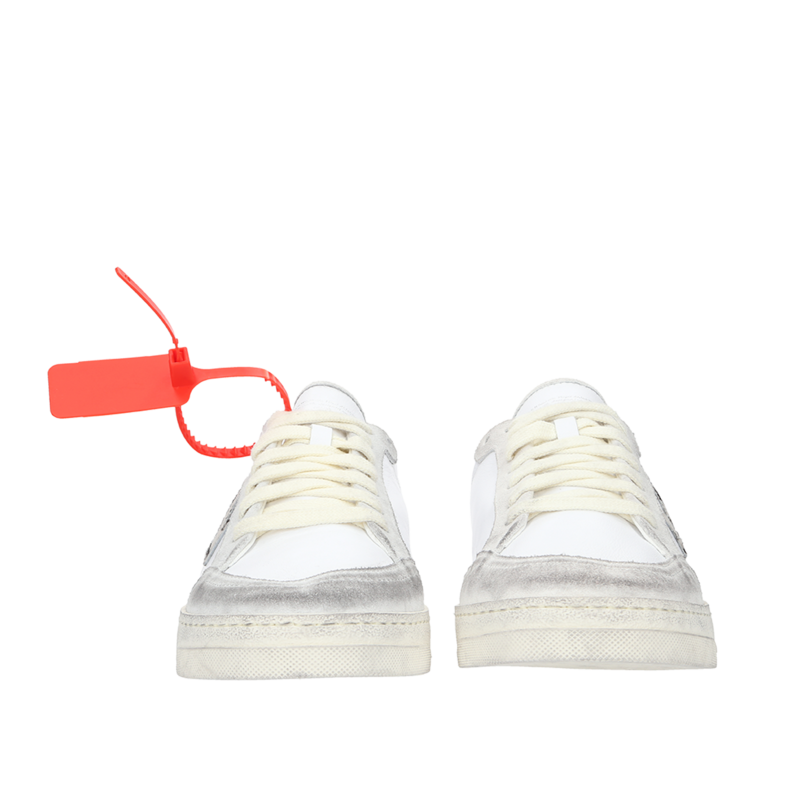 【OFF‐WHITE】Off Exact Skte Ss T Sn99 関税送料込 Off-White Out Of Office low-top Sneakers | White | FARFETCH