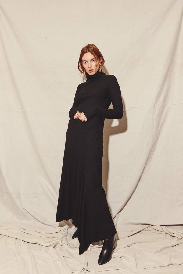 Kamperett Moor Turtleneck Dress - Black Kamperett Moor Turtleneck Dress - Black