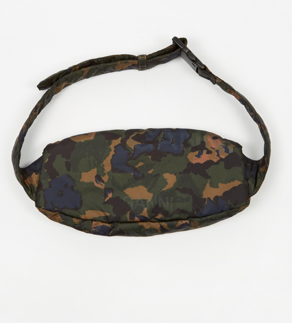 【関税&送料込】Ganni Technical Fabric Bag Ganni Tech Fabric Bag - Kalamata | Garmentory