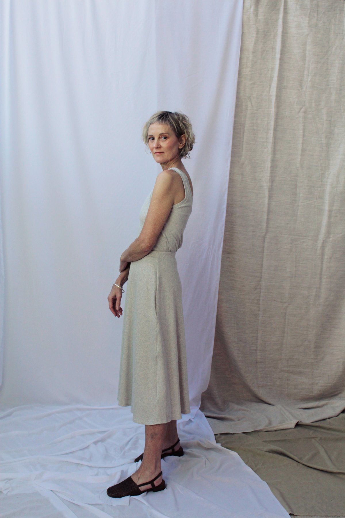 Lois Hazel Smooth Rib Skirt - Grey - Image 4 of 7