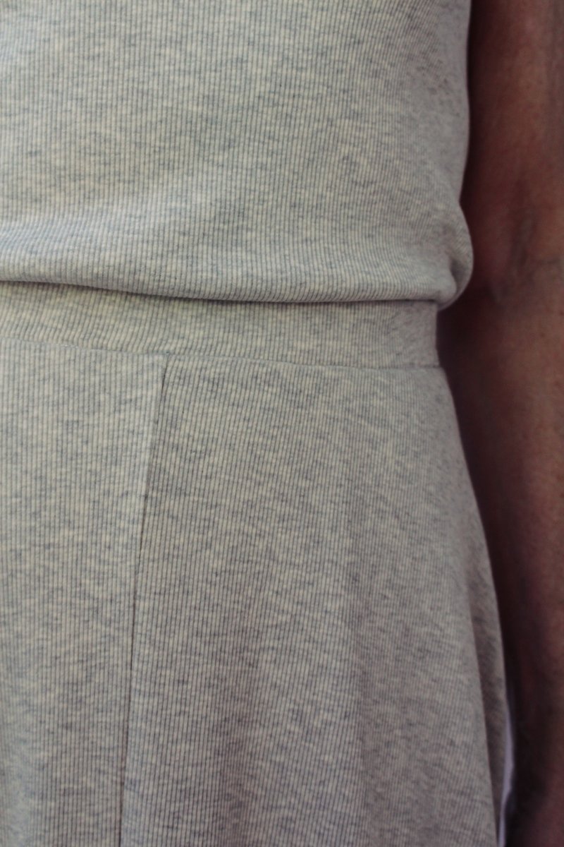 Lois Hazel Smooth Rib Skirt - Grey