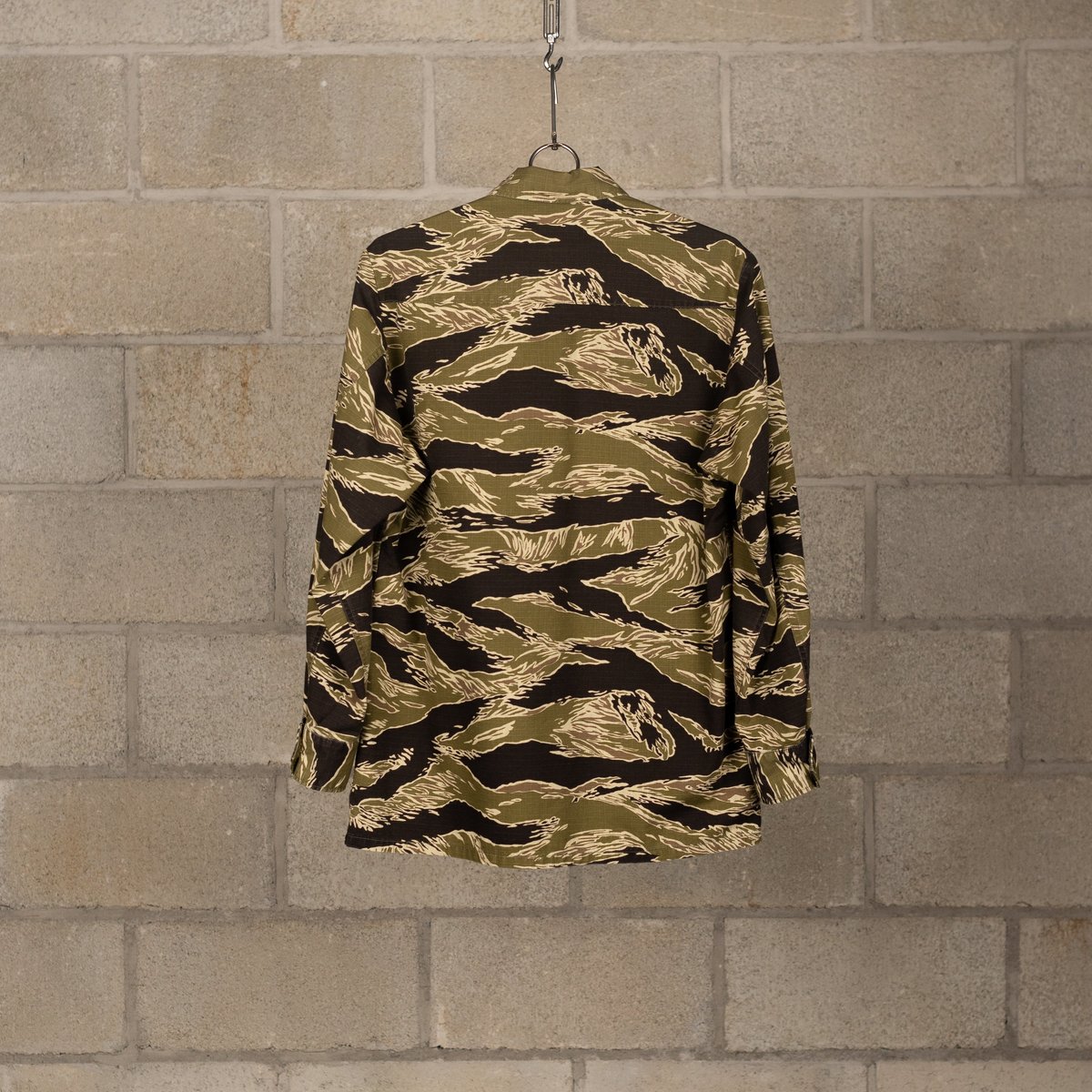 ジャケット・アウター wacko maria fatigue jacket tiger camo L Wacko Maria Jungle Fatigue Jacket - Tiger Camo | Garmentory