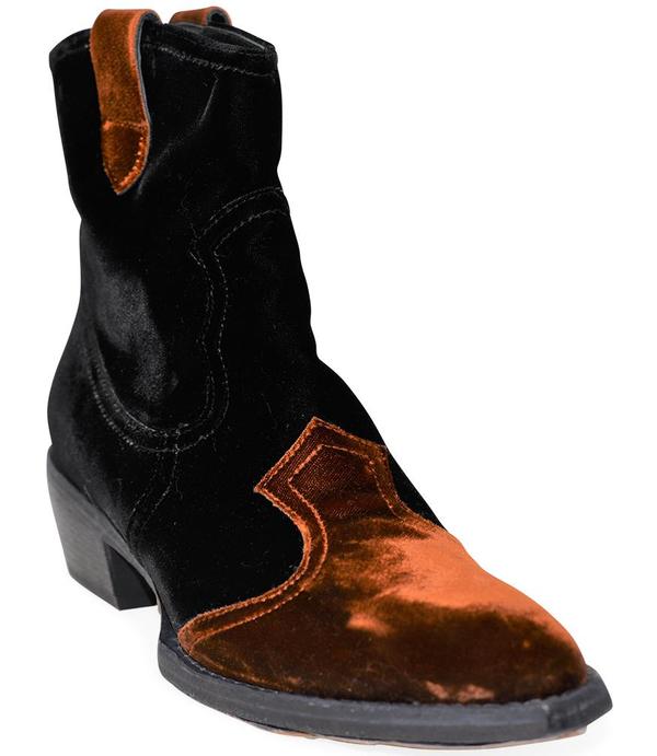 Madison Maison King Velvet Boots - Black Madison Maison King Velvet Boots - Black