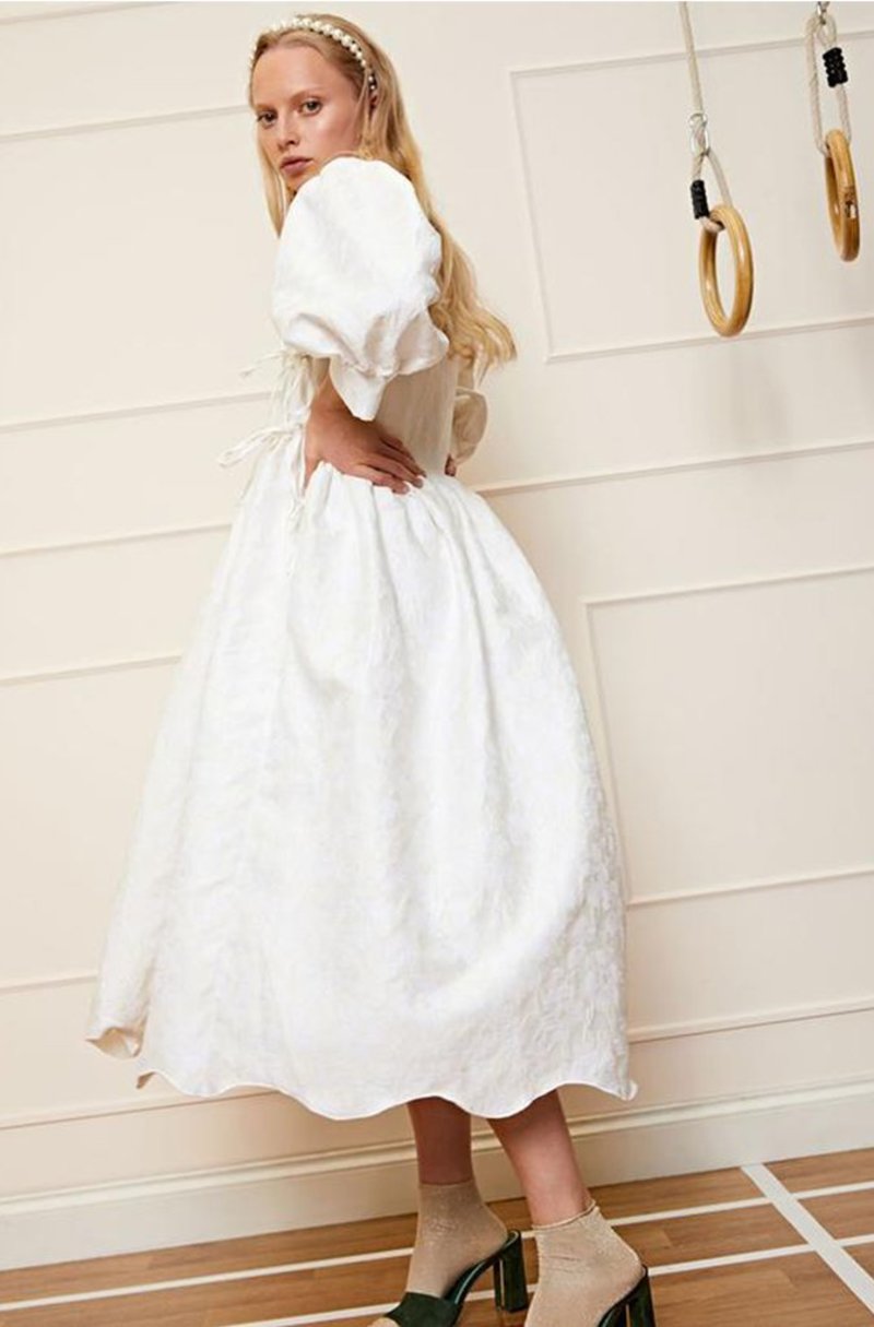 Sister-Jane-Betsy-Jacquard-