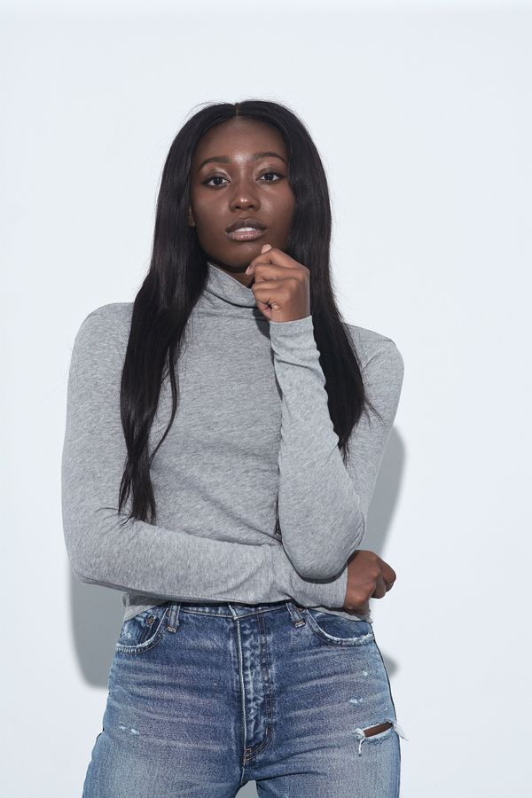 VINCE Essential Long Sleeve Turtleneck 