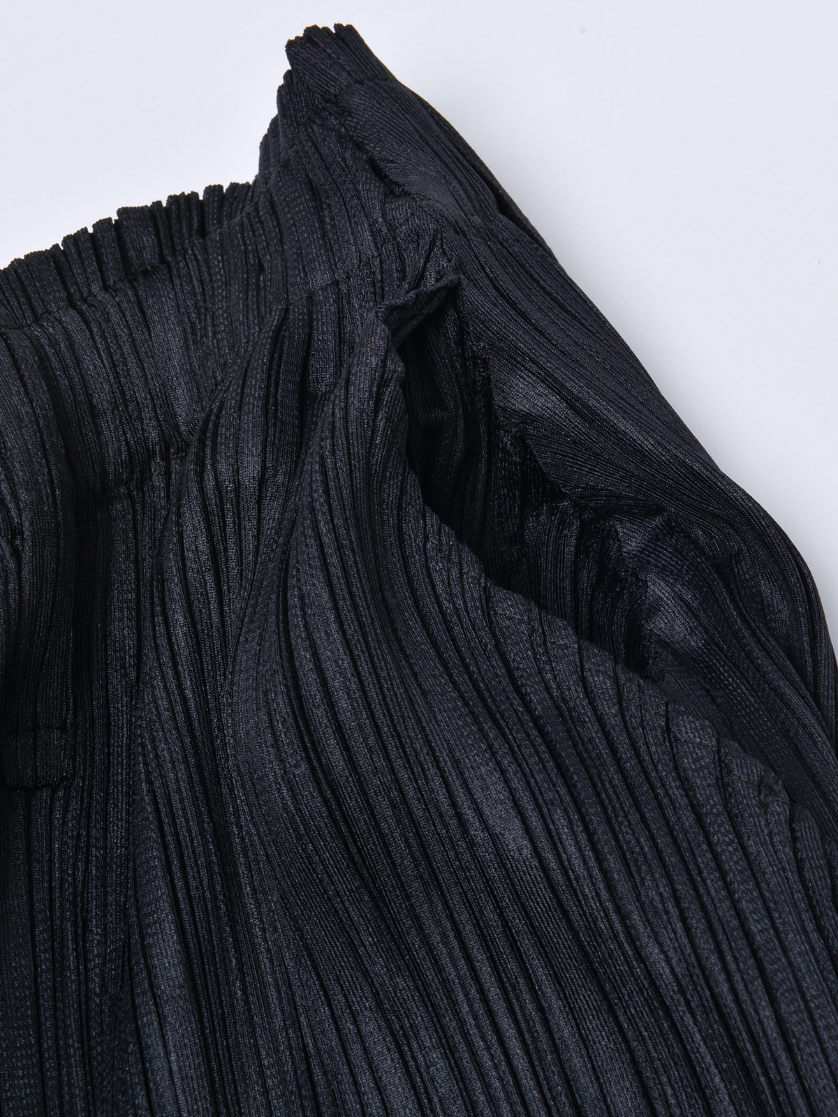 PLEATS PLEASE ISSEY MIYAKE PLEATS THICKER BOUNCE PANTS - BLACK