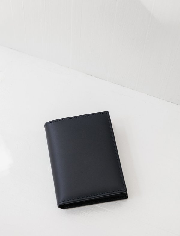comme des garcons wallet canada