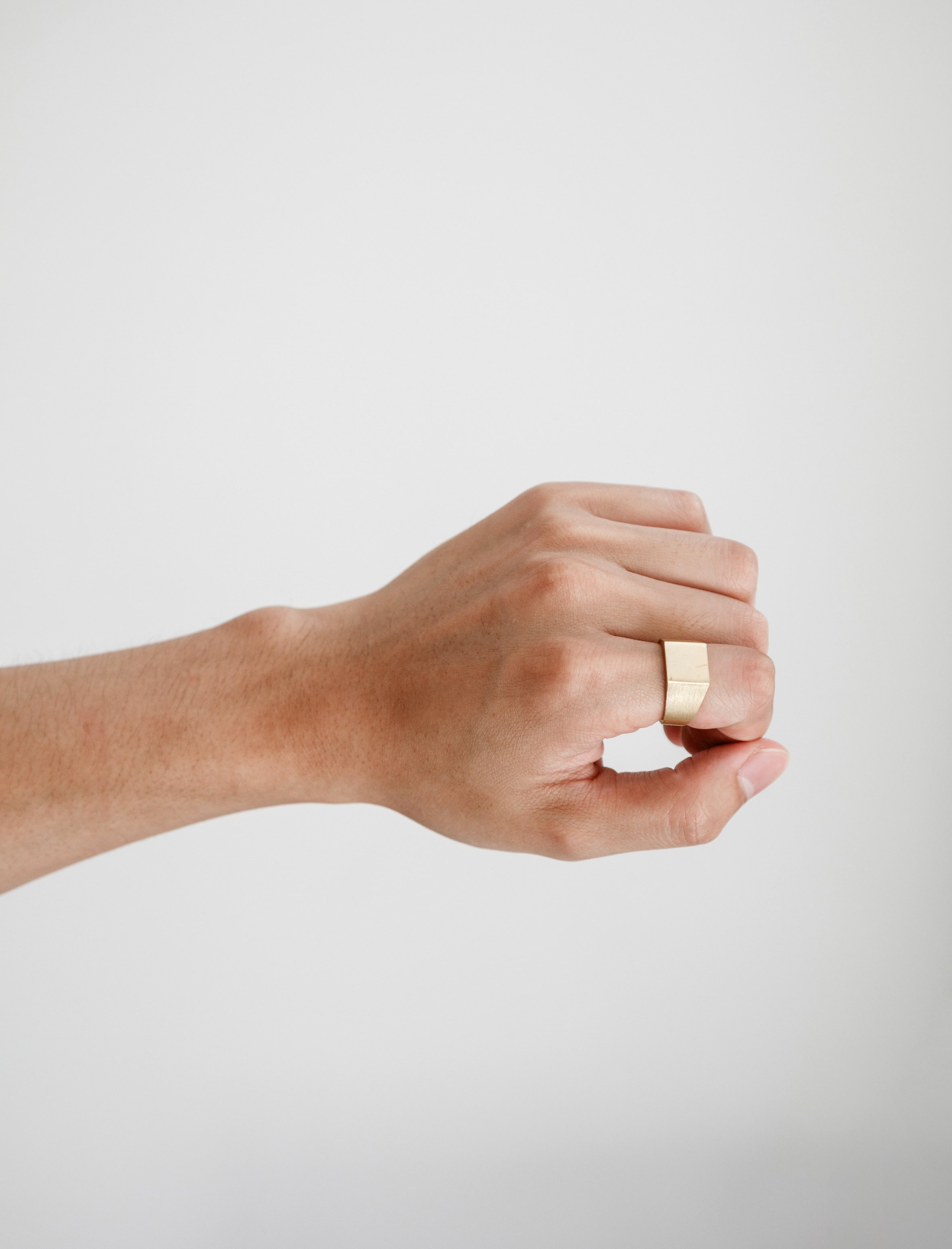 All Blues Brushed Platform Ring 20号 アクセサリー 