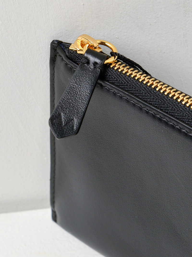 Maison Kitsune TRICOLOR COIN PURSE LEATHER - BLACK | Garmentory