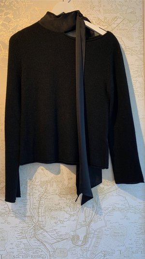 Silk Neck Scarf Sweater 