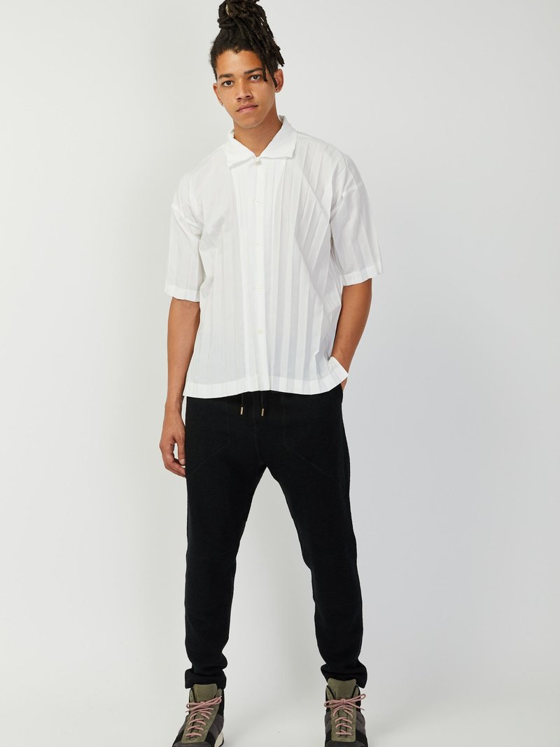 Tシャツ・カットソー HOMME PLISSE' ISSEY MIYAKE 'Edge Shirt' shirt White EDGE SHIRT Shirt White – ISSEY MIYAKE EU
