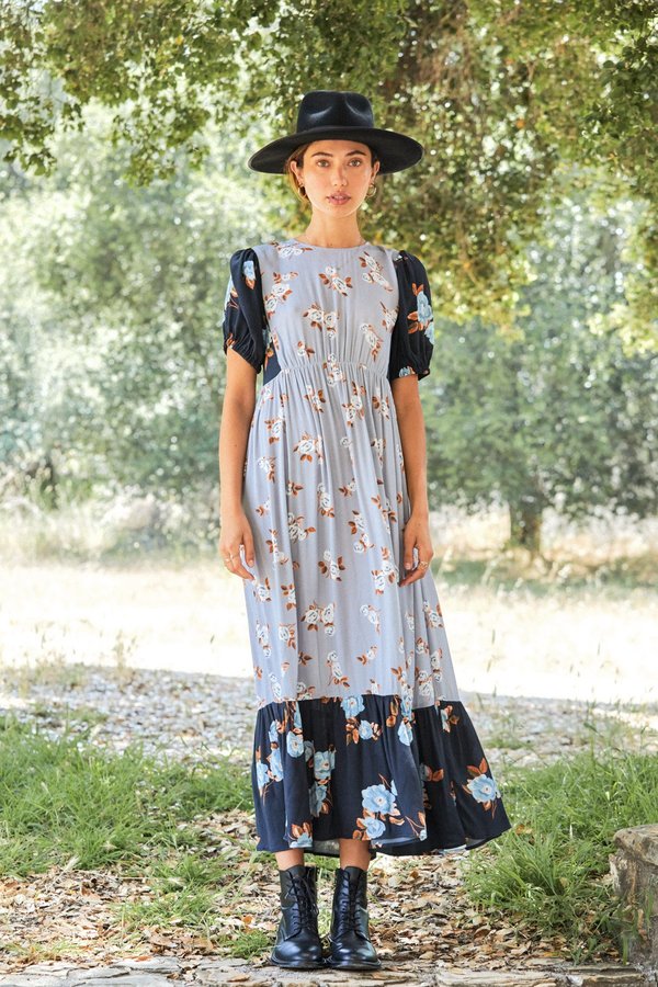 Rachel Pally Crepe Regina Dress - Black/Blue Flower Rachel Pally Crepe Regina Dress - Black/Blue Flower