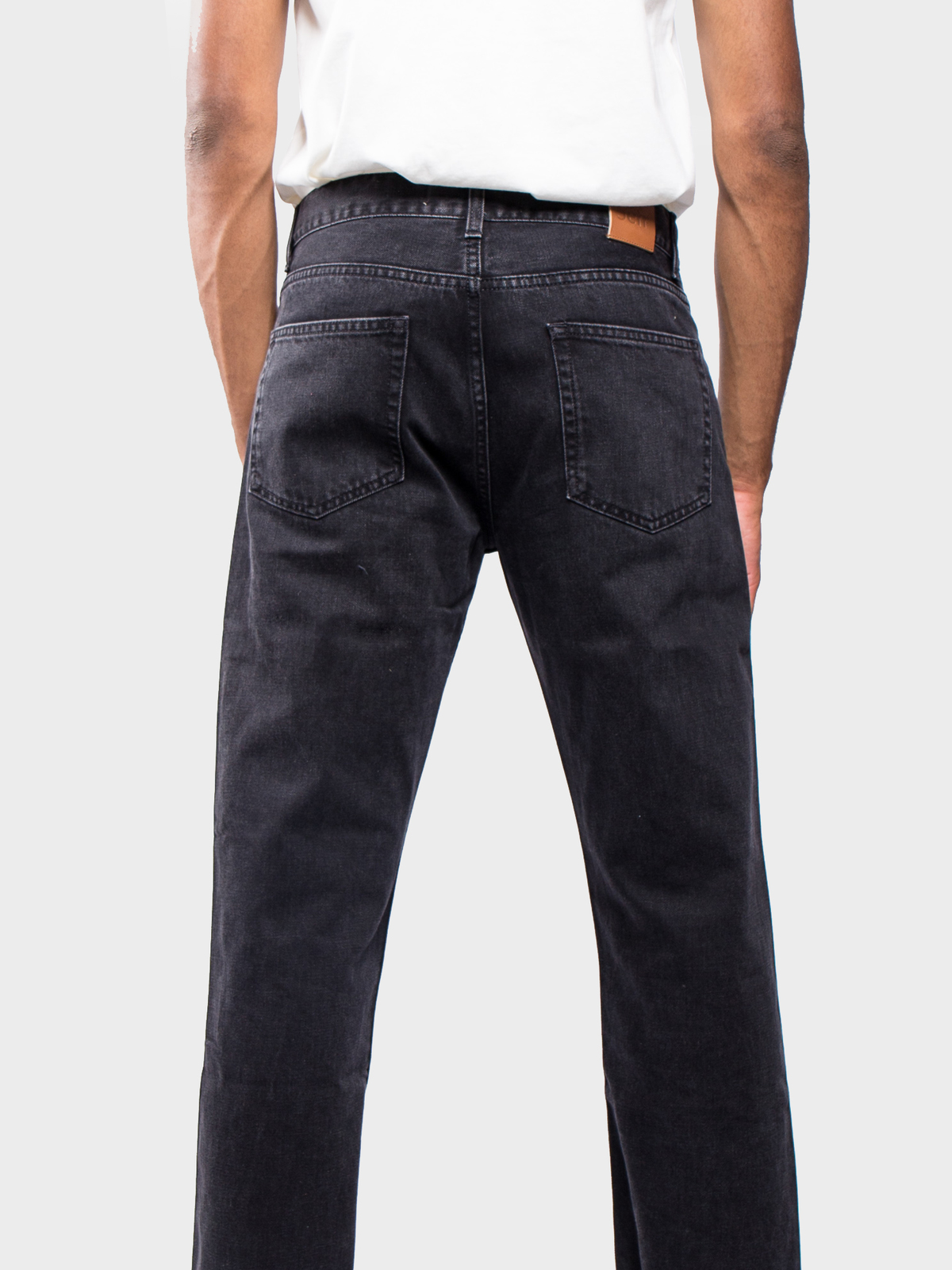 Séfr Straight Cut Denim - Rinsed Black | Garmentory