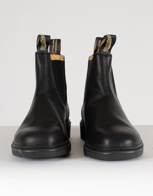 blundstone chisel toe womens