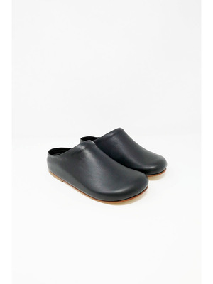 Lauren Manoogian Mono Leather Mule Lauren Manoogian Mono Leather Mule
