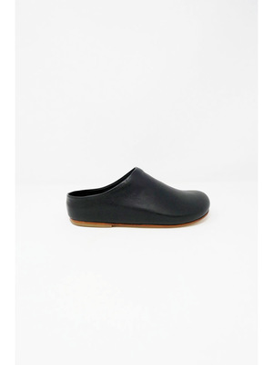 Lauren Manoogian Mono Leather Mule Lauren Manoogian Mono Leather Mule
