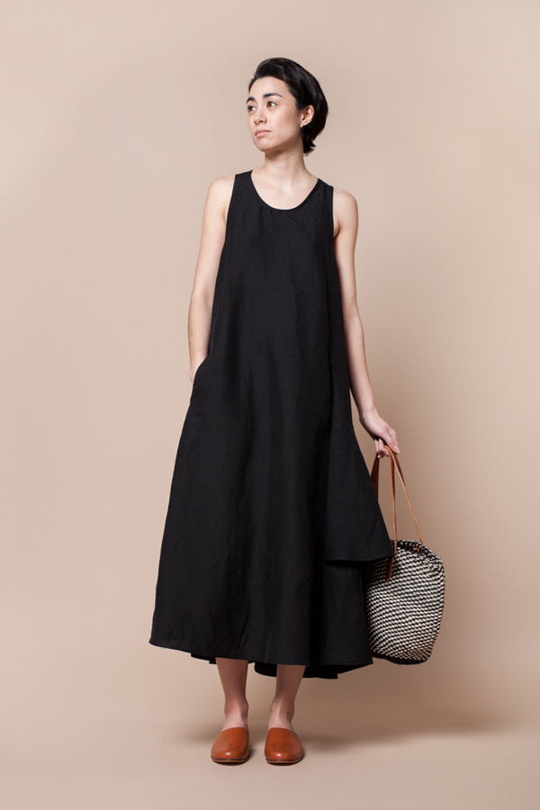 Creatures Of Comfort Lilith Dress - silk linen black | Garmentory