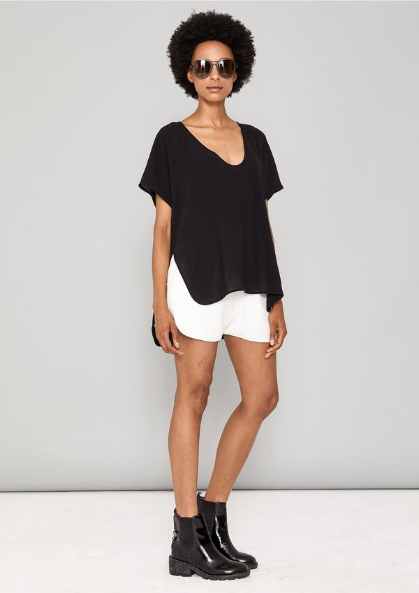 Berenik SLEEVELESS V COLLAR VINTAGE GEORGETTE SHIRT - Black