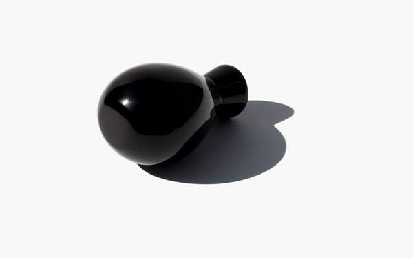 Kindred Black Teotihuacán Obsidian Face Massage Tool - black Kindred Black Teotihuacán Obsidian Face Massage Tool - black