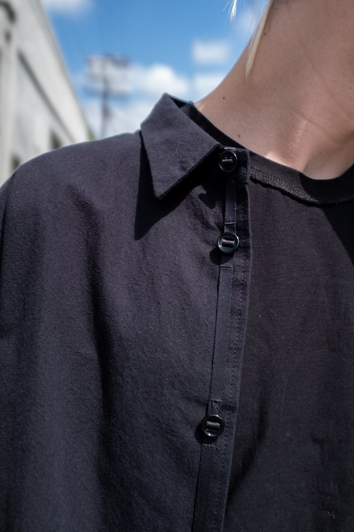 MAN-TLE R7 Bio Wash Shirt 1 - Black | Garmentory