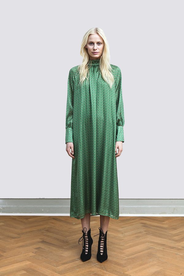 Birgitte Herskind Sussi Dress - Lush Green/Gold Chain | Garmentory Birgitte Herskind Sussi Dress - Lush Green/Gold Chain | Garmentory